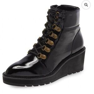 CECELIA NEW YORK Black Patent Lace-Up Wedge Boots, never worn, sz5.5